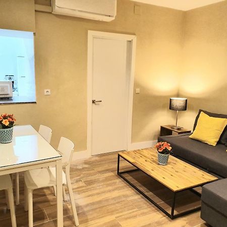 Ch Apartamento Plaza Del Angel - Semisotano Madrid Buitenkant foto